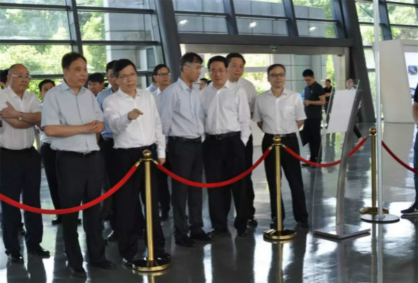 為什么說杭叉是個偉大的企業(yè)？杭州市市長也來走訪調(diào)研！